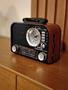 Imagem de Rádio Portatil Retro Vintage Antigo Bluetooth Usb Pendrive Bateria Recarregavel Cabo Direto Energia