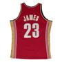 Imagem de Regata Mitchell & Ness Swingman Jersey Cleveland Cavaliers Lebron James Road 2003-2004 Vermelha