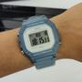 Imagem de Relógio de Pulso Casio Feminino Digital Esportivo Quadrado Illuminator Prova Dágua 50 Metros Azul W-218HC