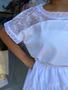 Imagem de Roupa de ração branca feminina com acabamento