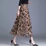 Imagem de Saia Midi Feminina de Malha - Estilo Coreano com Detalhe Floral