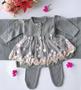 Imagem de Saída maternidade luxo tricô 3 peças - Vestido, manta, calça
