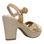 Sandália Plataforma Modare Tiras Ultra Conforto - Creme e Dourado Imagem de Sandália Plataforma Modare Tiras Ultra Conforto - Creme e Dourado