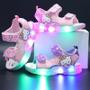 Imagem de Sandálias Hello Kitty com Luzes LED para Meninas - Antiderrapantes e para Praia