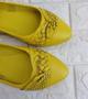 Imagem de Sapatilha Bottero em Couro com Bico Fino e Detalhes 340902 Amarelo