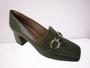 Imagem de Sapato couro, cor militar estampa croco, pala e metal, bico quadrado, salto bloco 4,5 cms.