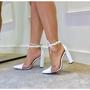 Imagem de Sapato feminino  scarpin salto bloco amarrar abotoar