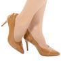 Imagem de Scarpin feminino caramelo salto fino alto conforto premium valle shoes