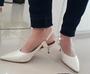 Imagem de Scarpin slingback Feminino Salto Fino, Bico Fino Off White WJ