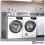 Imagem de Secadora de Roupas Elétrica Electrolux com 08 Ciclos de Secagem, 12 kg, Branca, Premium Care - SFP12