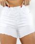 Imagem de Shorts Feminino Hot com Botões Revestido Na Vista e  Barra Desfiada  00407 Branco