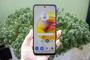 Imagem de Smartphone Motorola Moto G73 5G de 256GB / 8GB RAM de 6.5" 50 + 8MP / 16MP