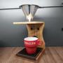 Imagem de suporte de filtroe jarra de cafe em bambu