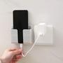 Imagem de Suporte De Parede Para Celular E/Ou Controle Remoto - Branco