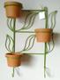 Suporte Ferro Plantas Folhas 3 Vasos 2 Ganchos jardim vertical parede 55x40 - Shoppingnet Imagem de Suporte Ferro Plantas Folhas 3 Vasos 2 Ganchos jardim vertical parede 55x40