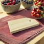 Imagem de Tábua De Bambu 24cmx13cm Pequena Para Servir Corte Legumes Frutas Multiuso Com Encaixe