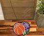 Imagem de Tapete bola de basket e flor para decoração.