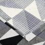 Imagem de Tapete de Sala Antiderrapante Preto e Branco 2x1,35m Geométrico Odessa Branyl