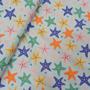 Imagem de Tecido Tricoline 0,50cm x 1,50mt Estampado estrelas do mar coloridas em fundo azul bebê. 3707