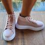 Imagem de Tenis Feminino Rosa com Solado tratorado Plataforma. Botinha Feminina Sola Alta.