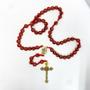Imagem de Terço religioso detalhe dourados crucifixo nossa Senhora Aparecida e São Cristóvão