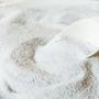Imagem de Tira Manchas Vanish Oxi Action Crystal White Roupas Brancas  Em Pó Pote 450g