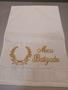 Toalha Bordada Batizado Dourada - Dohler Imagem de Toalha Bordada Batizado Dourada
