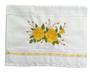 Imagem de Toalha de Mão, Duas Rosas amarelas, Lavabo, bordada com barra em Tira Bordada.   1 Peça. Cor Branca.