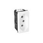 Imagem de Tomada 2P+T 10A (LG030) Pial Pop Legrand Unica