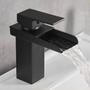 Imagem de Torneira Bancada Monocomando Metal Estilo Cascata Quadrada Preta Água Quente e Fria para Banheiro Lavabo Lavatorio Cuba Pia