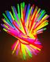Imagem de Tubo 100 pulseiras neon brilham na luz negra para festa, balada, casamento