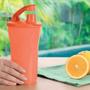 Imagem de Tupperware Copo Ilúmina Com Bico Para Academia 800ml Laranja. 
