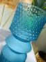 Imagem de Vaso de vidro relevo detalhado azul