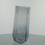 Imagem de VASO DECORATIVO ENFEITE CASA GEOMÉTRICO HOME&CO VIDRO 28x10x10cm FUME