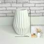 Imagem de Vaso em cerâmica branco canelado 20ax13,5l/cm