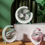 Imagem de Ventilador de Mesa Compacto com Luz LED RGB e USB!
