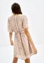 Imagem de Vestido Curto Estampado com Recorte Cintura M
