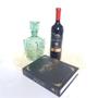 Imagem de Vinho cabernet com kit abridor e garrafa vidro retrô verde