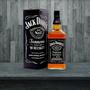 Imagem de Whiskeys Jack Daniel's com Balantines inesquesivel isqueiro