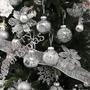 Imagem de Wironlst enfeites de bola de Natal à prova de quebra grande plástico pendurado bola enfeites decorativos conjunto com decorações delicadas recheadas (70mm/2.76", prata)