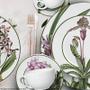 Imagem de Xícara Chá Branca com Pires Orquideas Plus 250ml 1031-104 - Alleanza