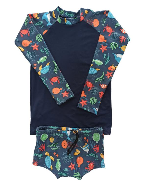 Conjunto de praia infantil menino proteção UV - camiseta raglan e sunga ...
