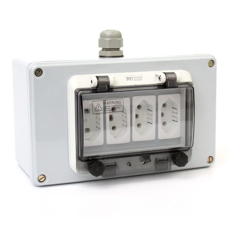 Tomada Quadrupla 110V à prova D'Água com Visor Basculante 20A 2P+T IP67 ...