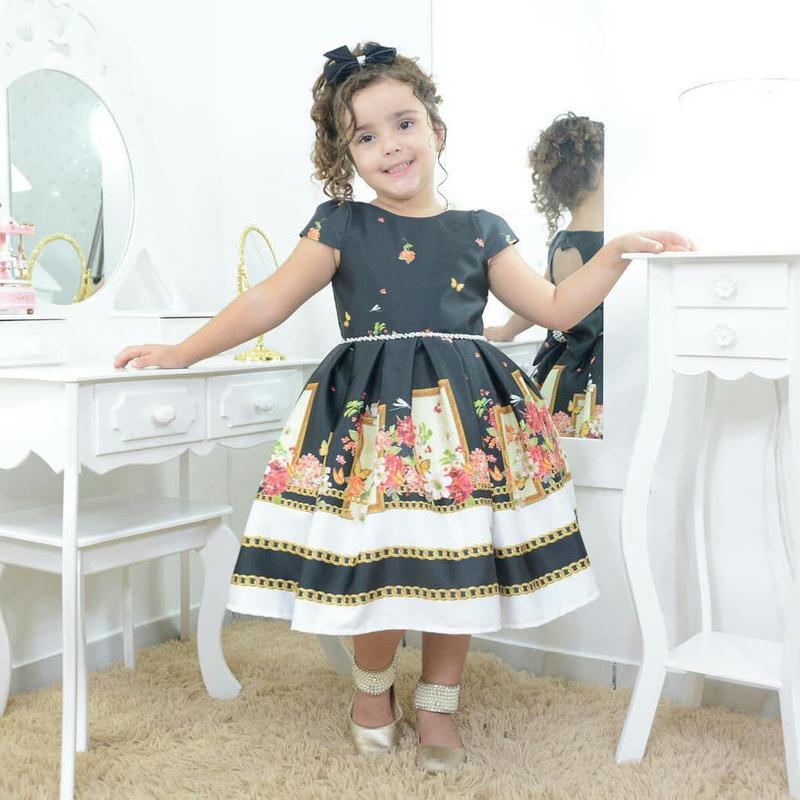 Vestido infantil jardim encantado floral preto com borboletas - Moderna ...